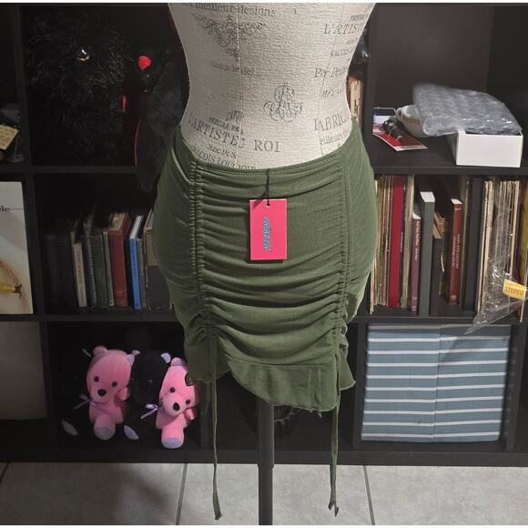 Dolls Kill/Edikted Indigo Gathered Mesh Mini Skirt GREEN - Picture 2 of 2